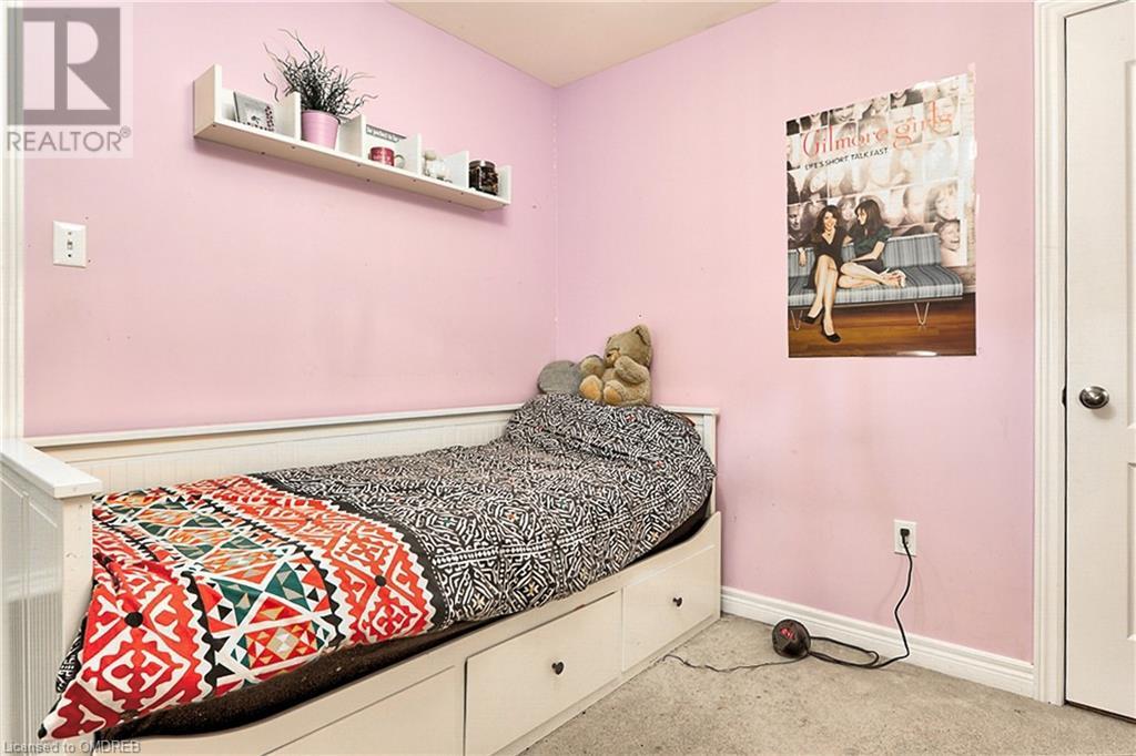 1138 JEZERO Crescent