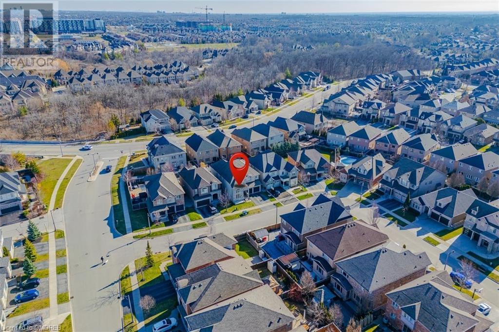 3198 SALTAIRE Crescent