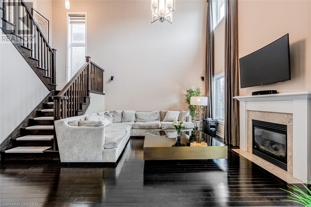 3198 SALTAIRE Crescent