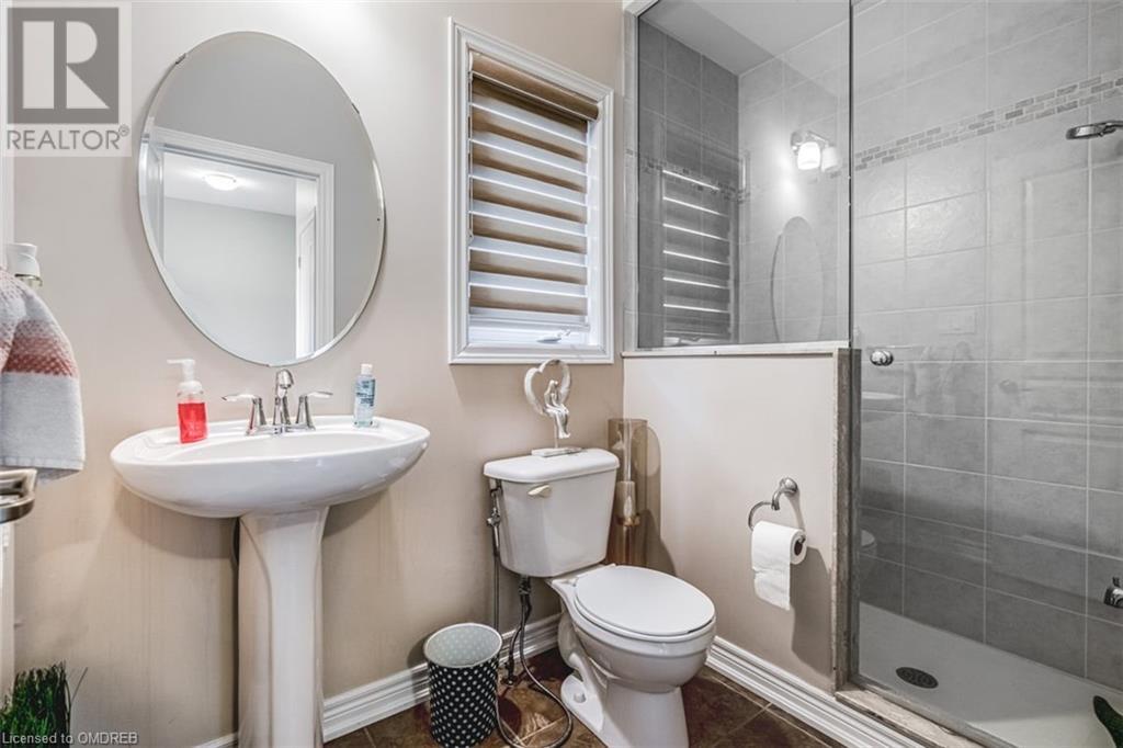 3198 SALTAIRE Crescent