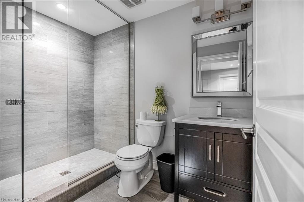 3198 SALTAIRE Crescent