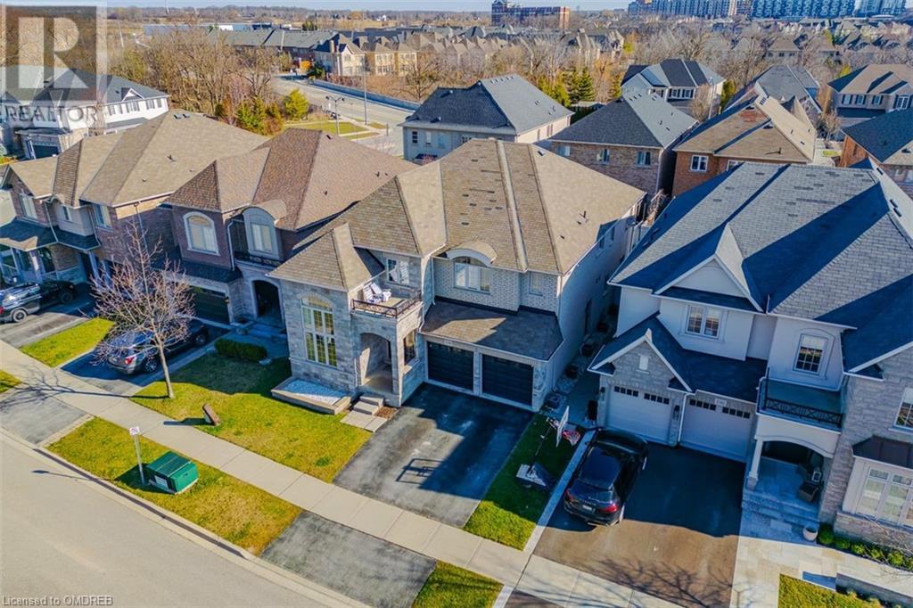 3198 SALTAIRE Crescent