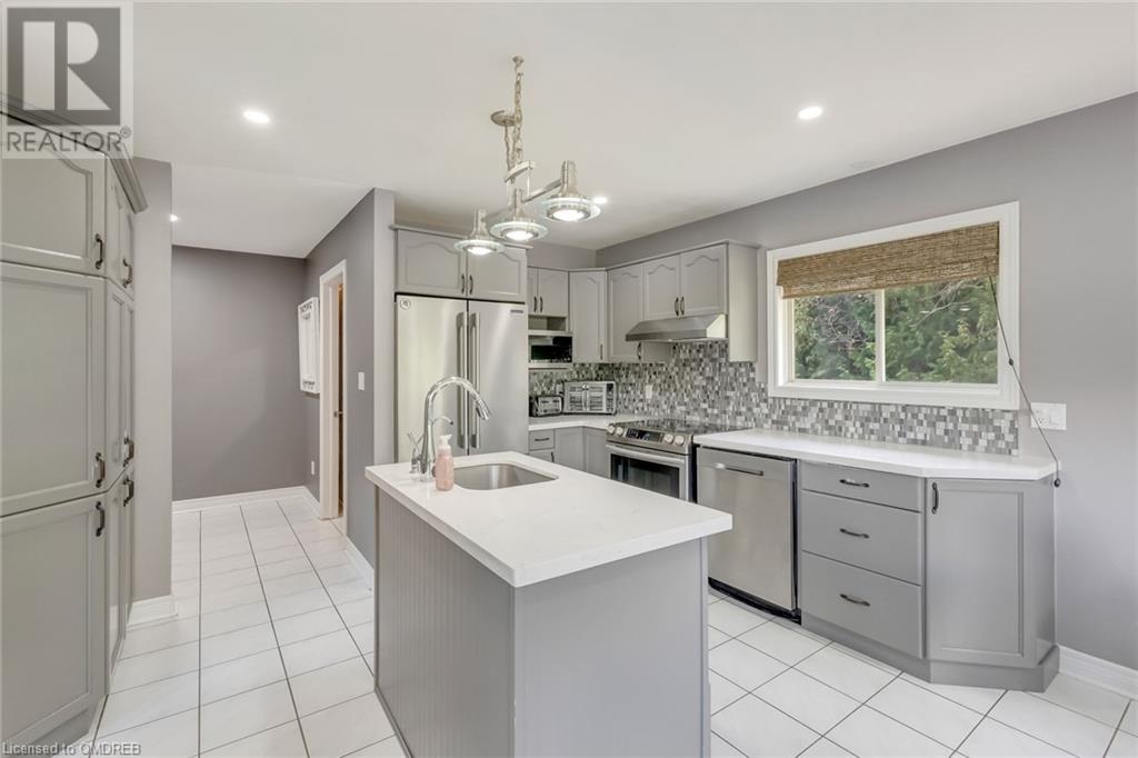 19 MCCONACHIE Crescent