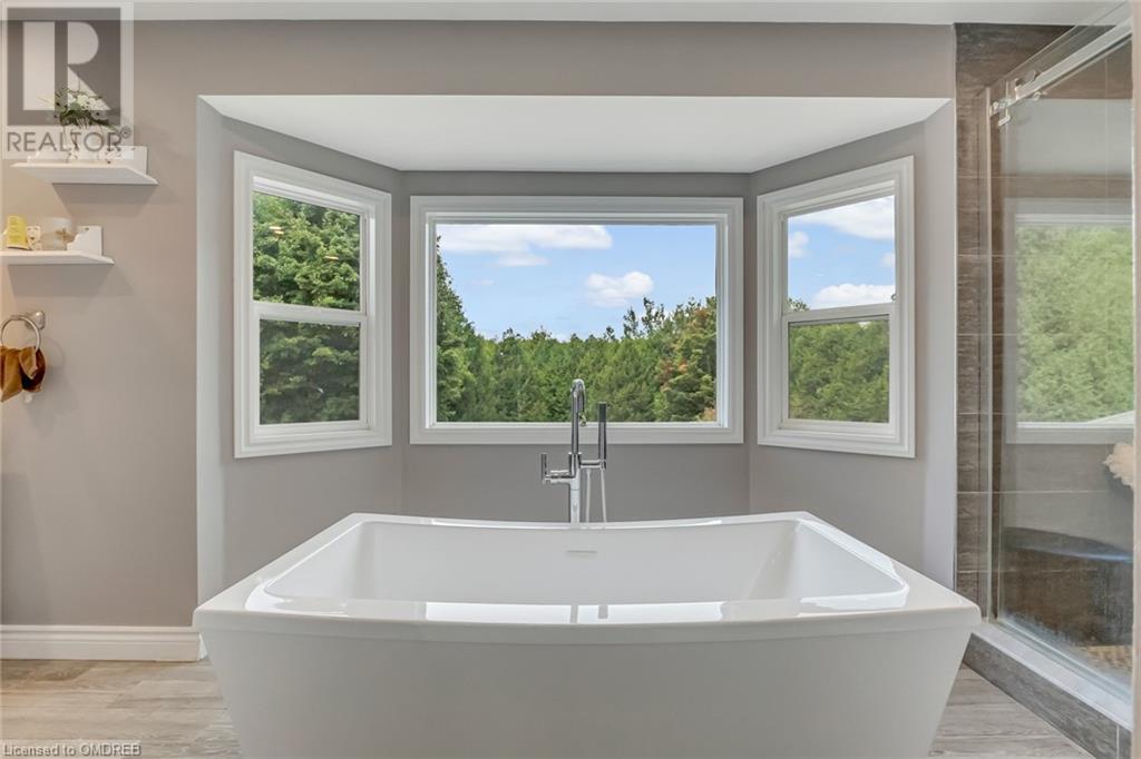 19 MCCONACHIE Crescent