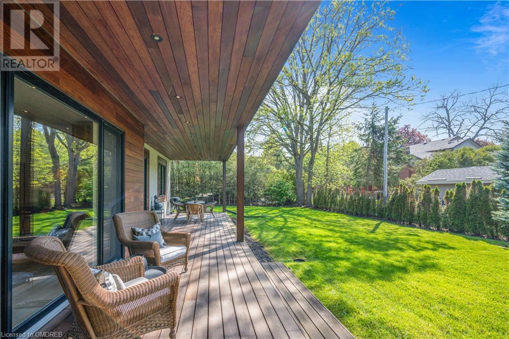 1487 LAKESHORE Road W