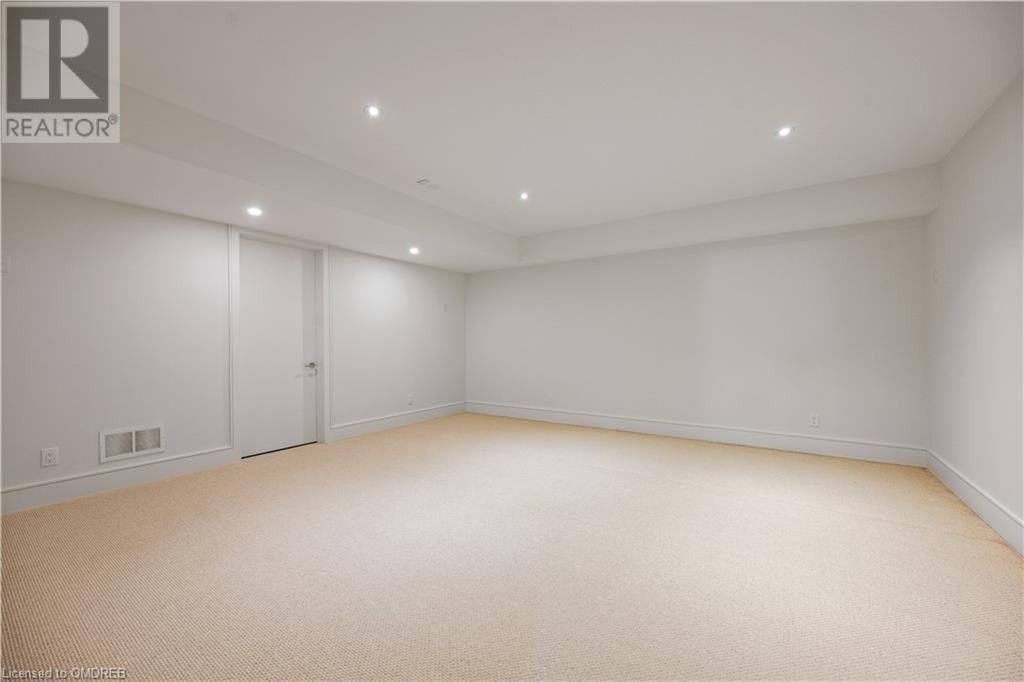 1487 LAKESHORE Road W