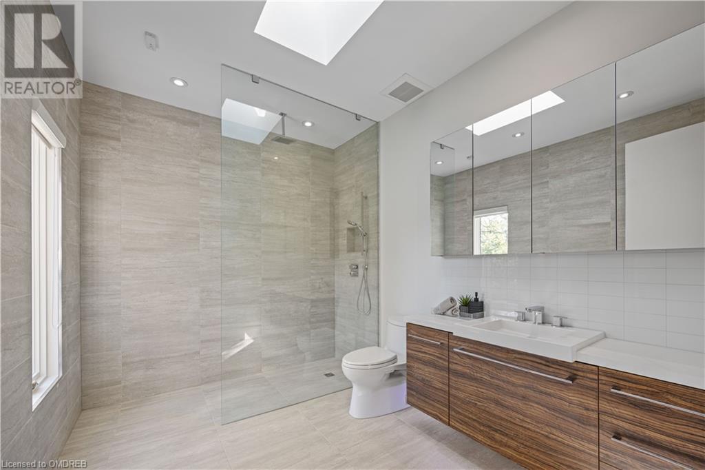 1487 LAKESHORE Road W