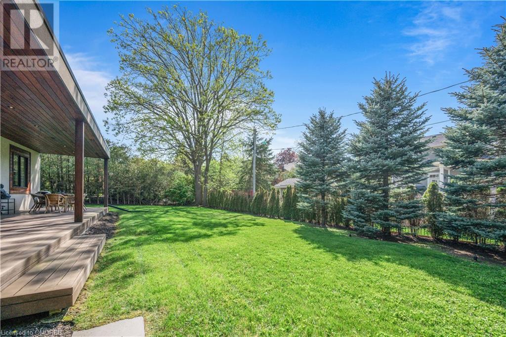 1487 LAKESHORE Road W