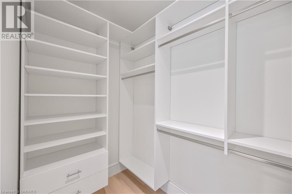 1487 LAKESHORE Road W