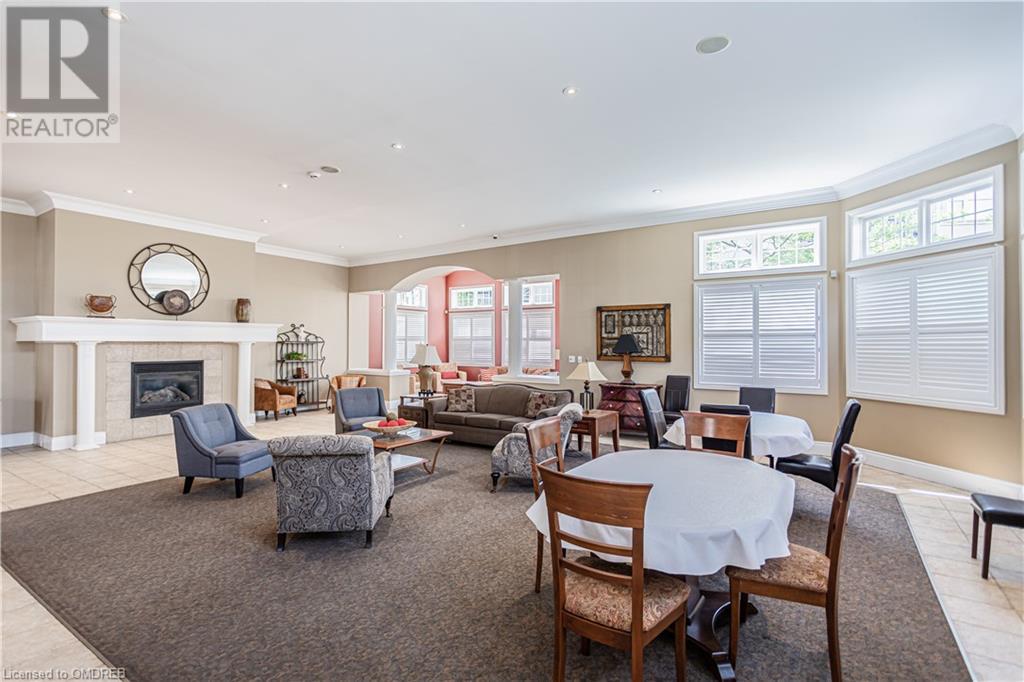 2035 APPLEBY Line Unit# 401