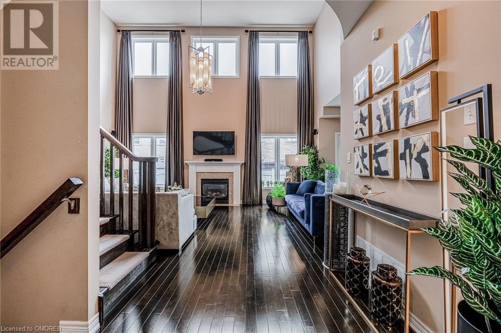 3198 SALTAIRE Crescent