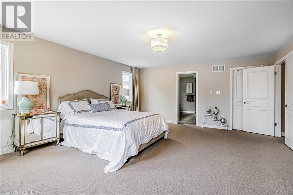 3198 SALTAIRE Crescent