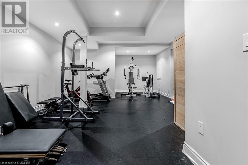 3198 SALTAIRE Crescent