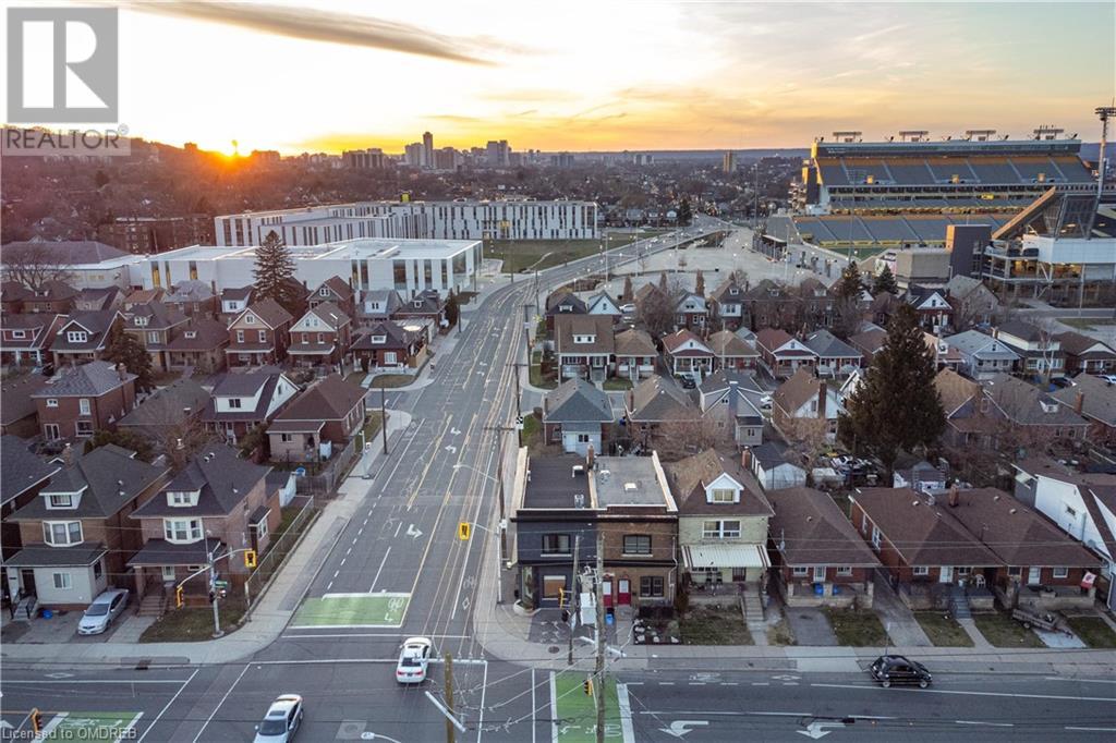 51 GAGE Avenue N Unit# Main/Lower