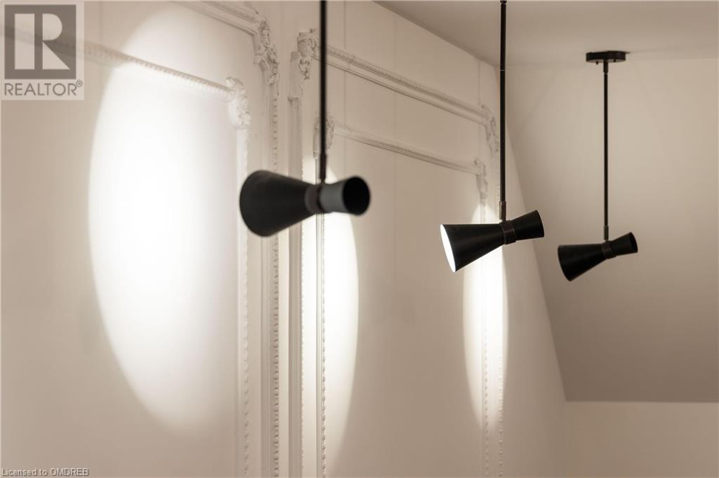 51 GAGE Avenue N Unit# Main/Lower