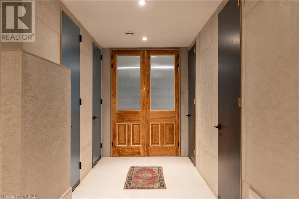 51 GAGE Avenue N Unit# Main/Lower