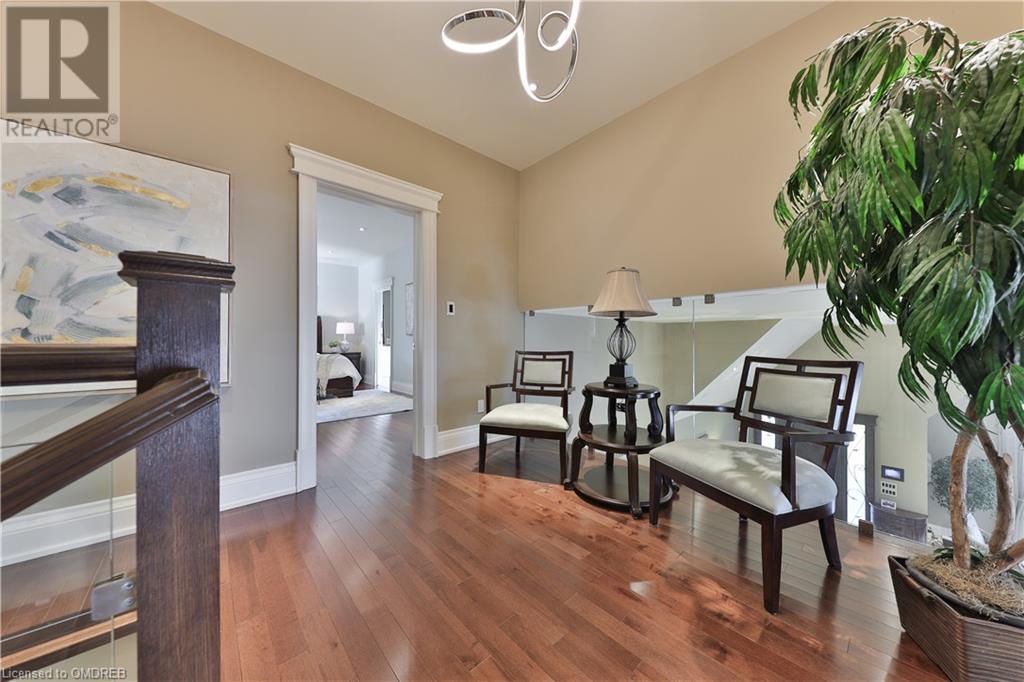 3168 LAKESHORE Road W