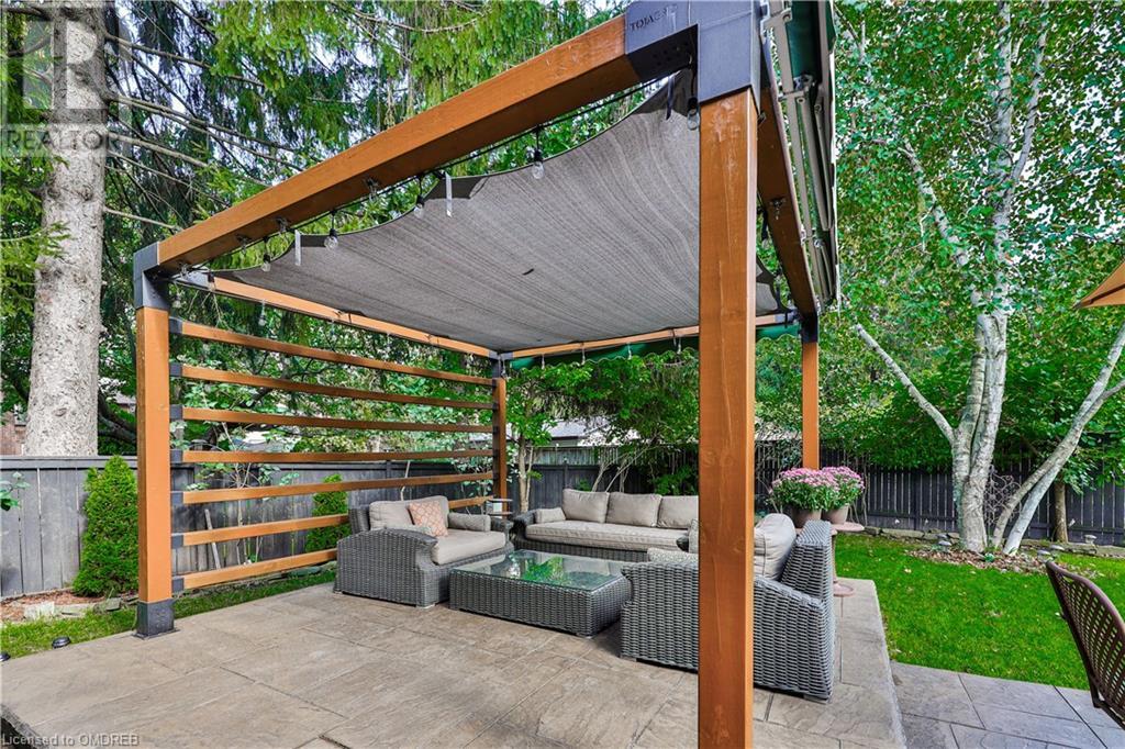 3168 LAKESHORE Road W