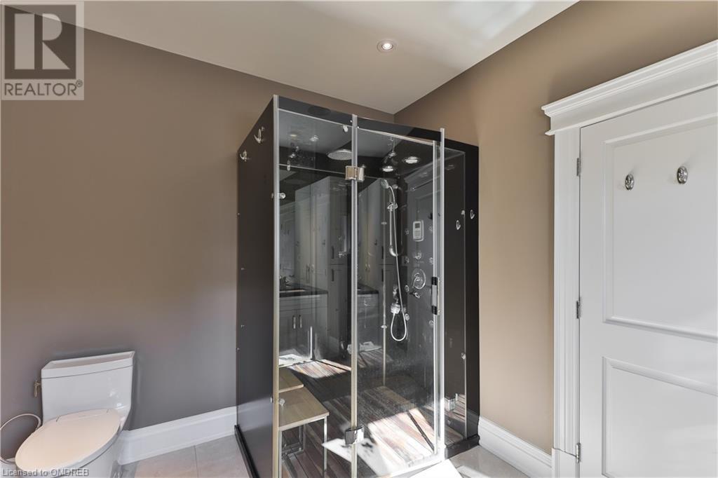 3168 LAKESHORE Road W