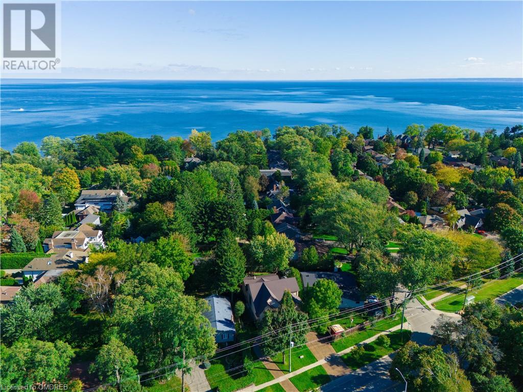 3168 LAKESHORE Road W