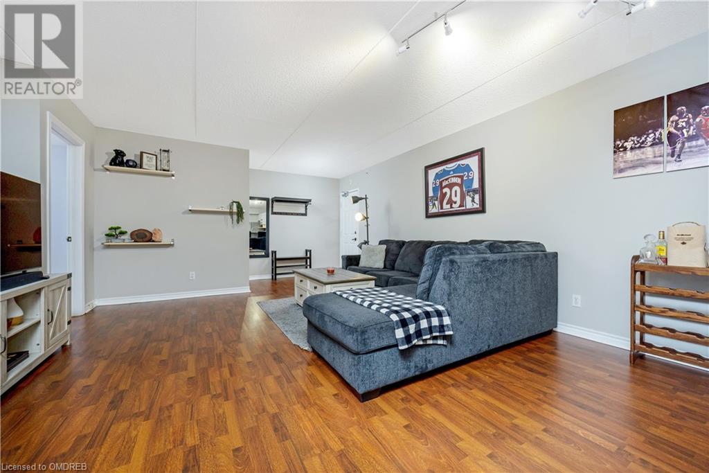 4015 KILMER Drive Unit# 207