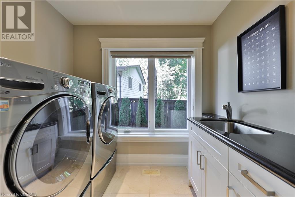 3168 LAKESHORE Road W