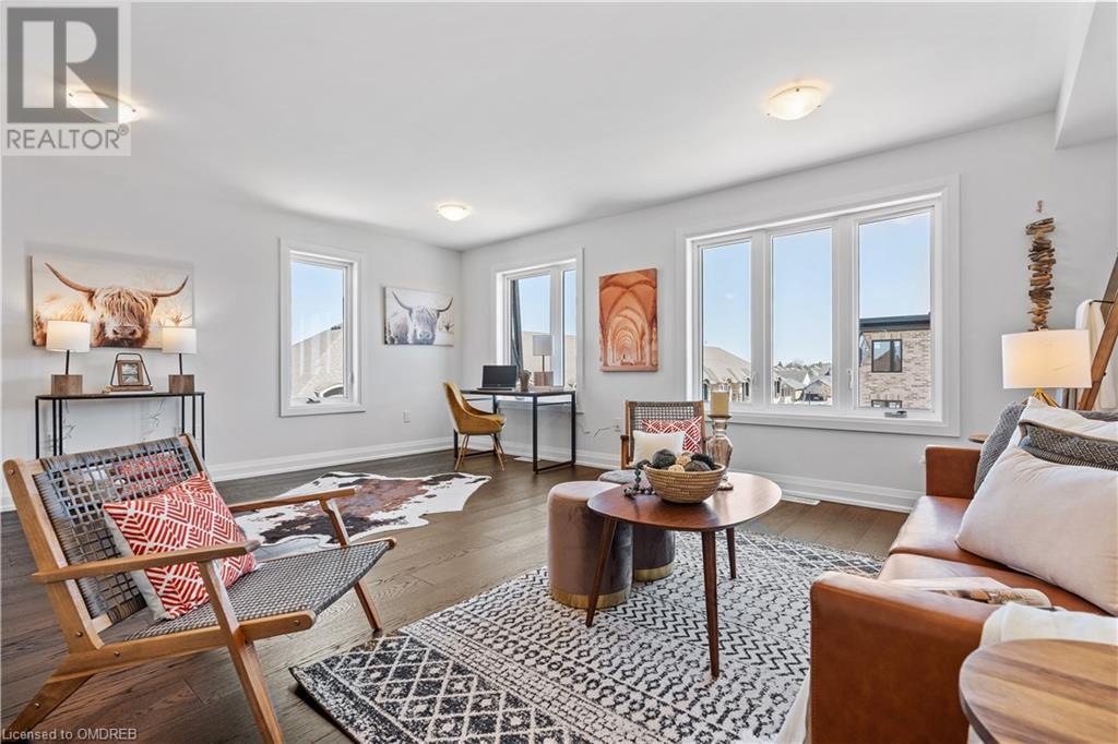 675 VICTORIA Road N Unit# 20