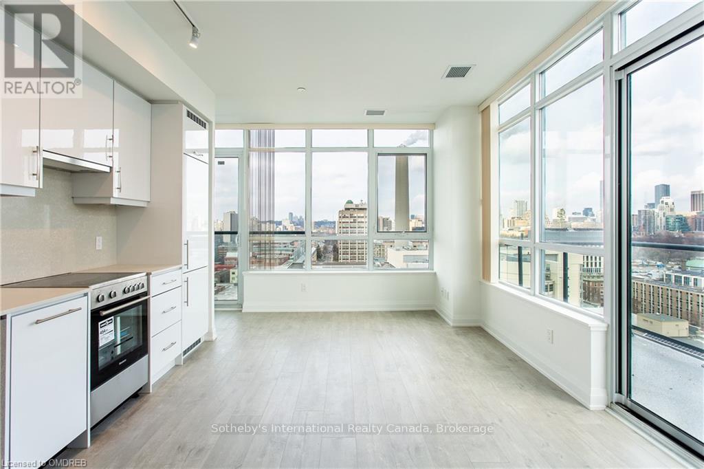 UP07 - 181 HURON STREET