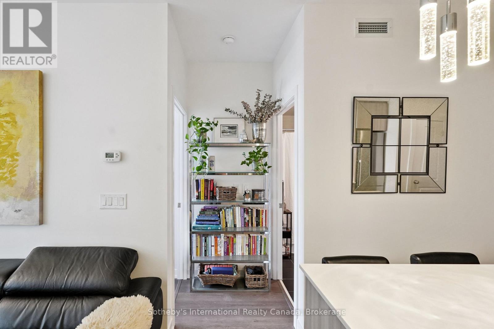 903 - 105 GEORGE STREET