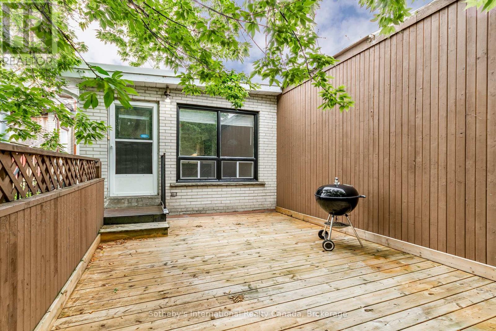 635 MOUNT PLEASANT ROAD