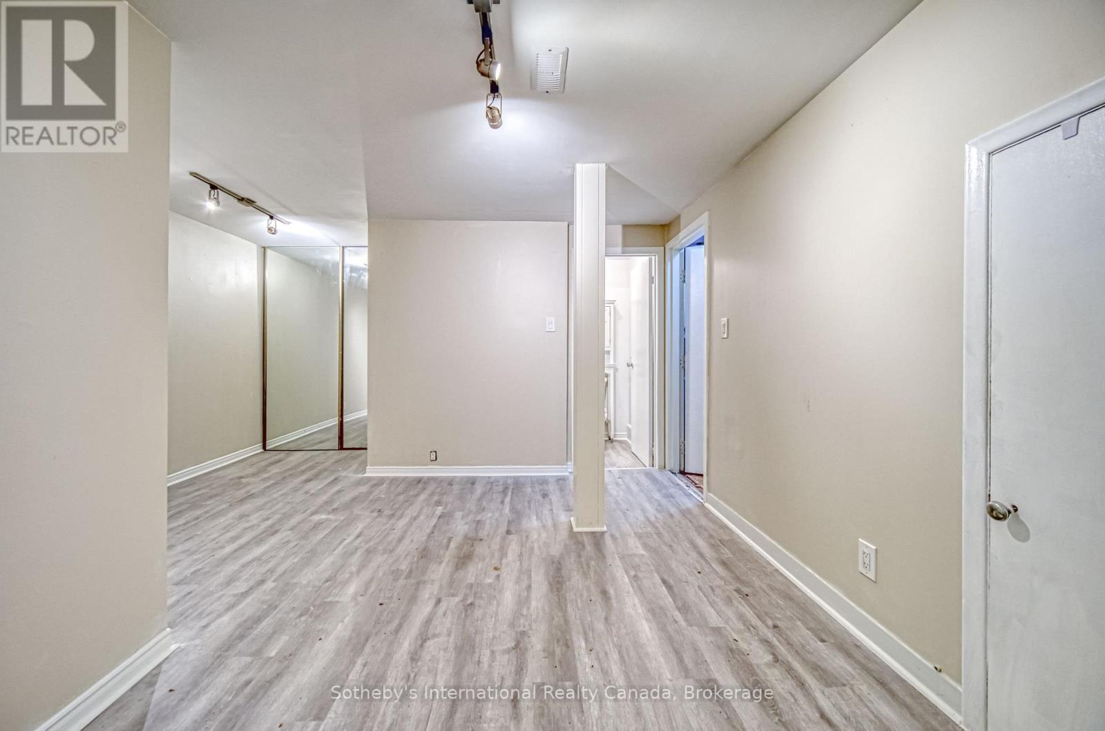 LOWER - 35 BELLHAVEN ROAD