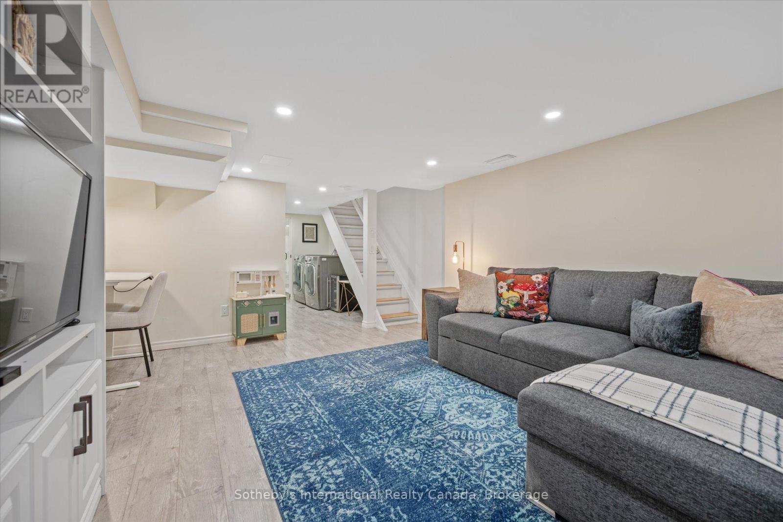 106 HILTZ AVENUE