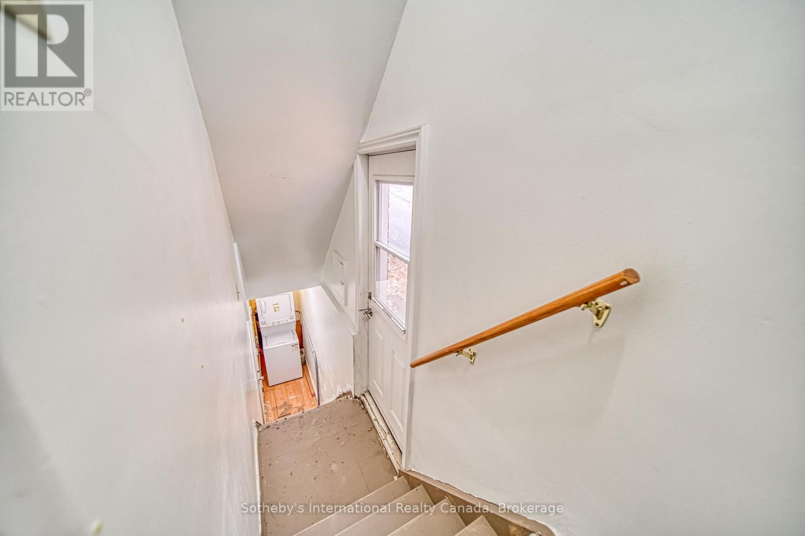 MAIN - 35 BELLHAVEN ROAD
