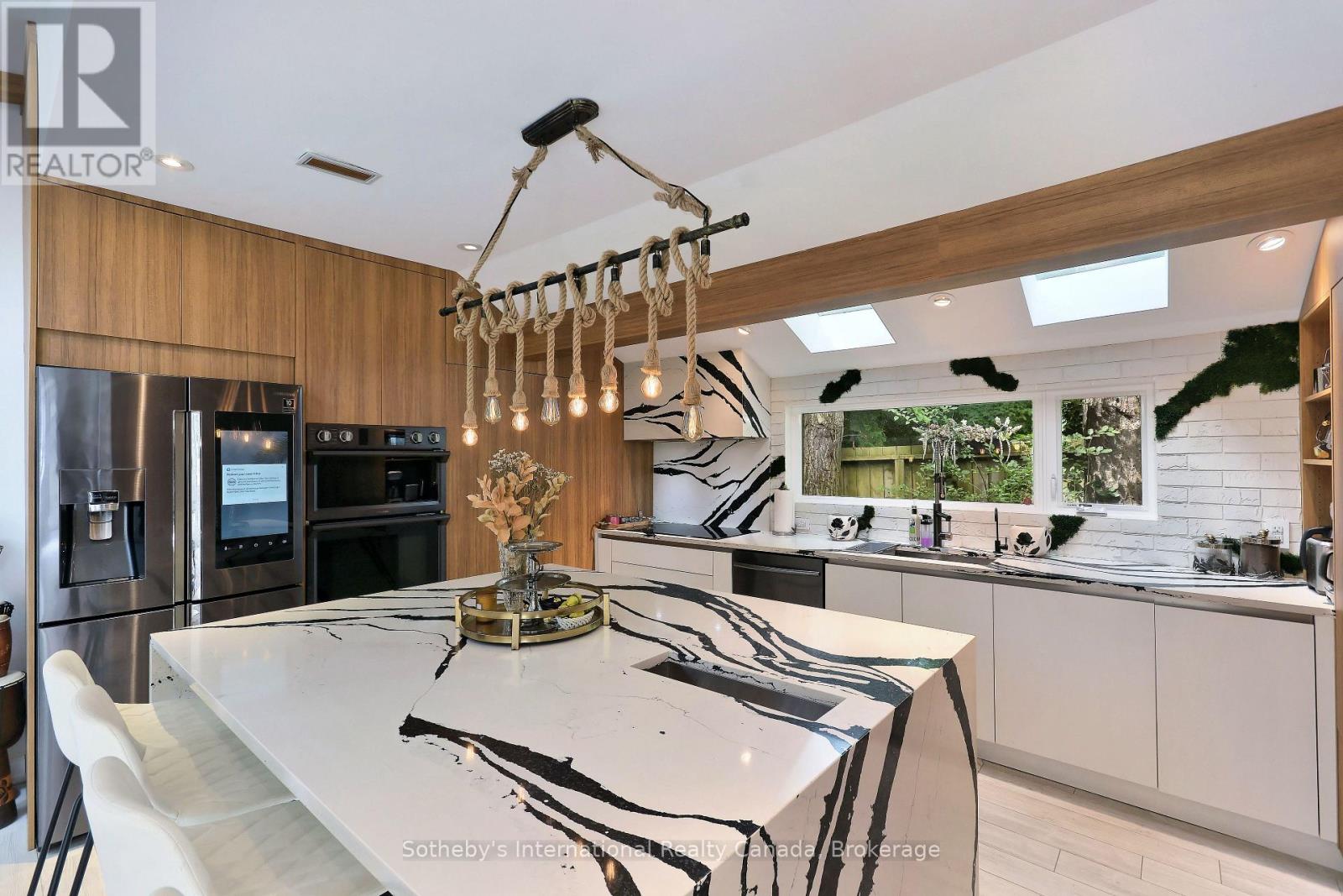 38 HILLTOP BOULEVARD
