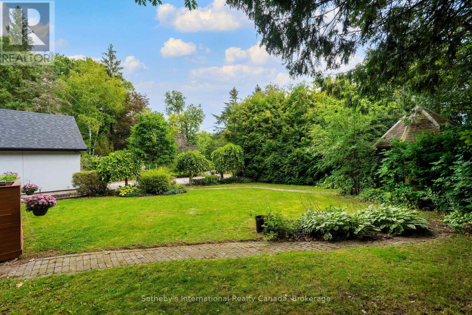 38 HILLTOP BOULEVARD