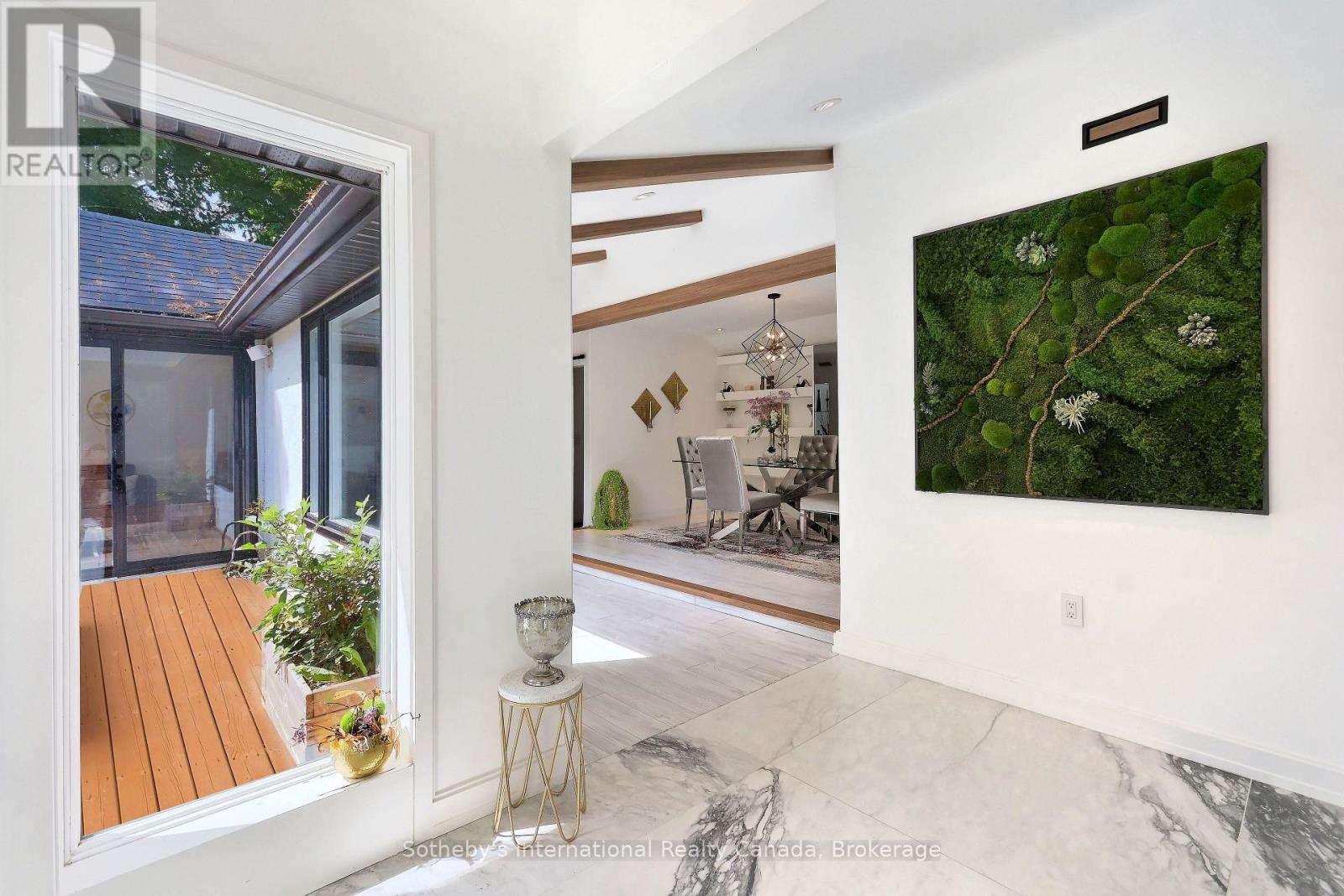 38 HILLTOP BOULEVARD
