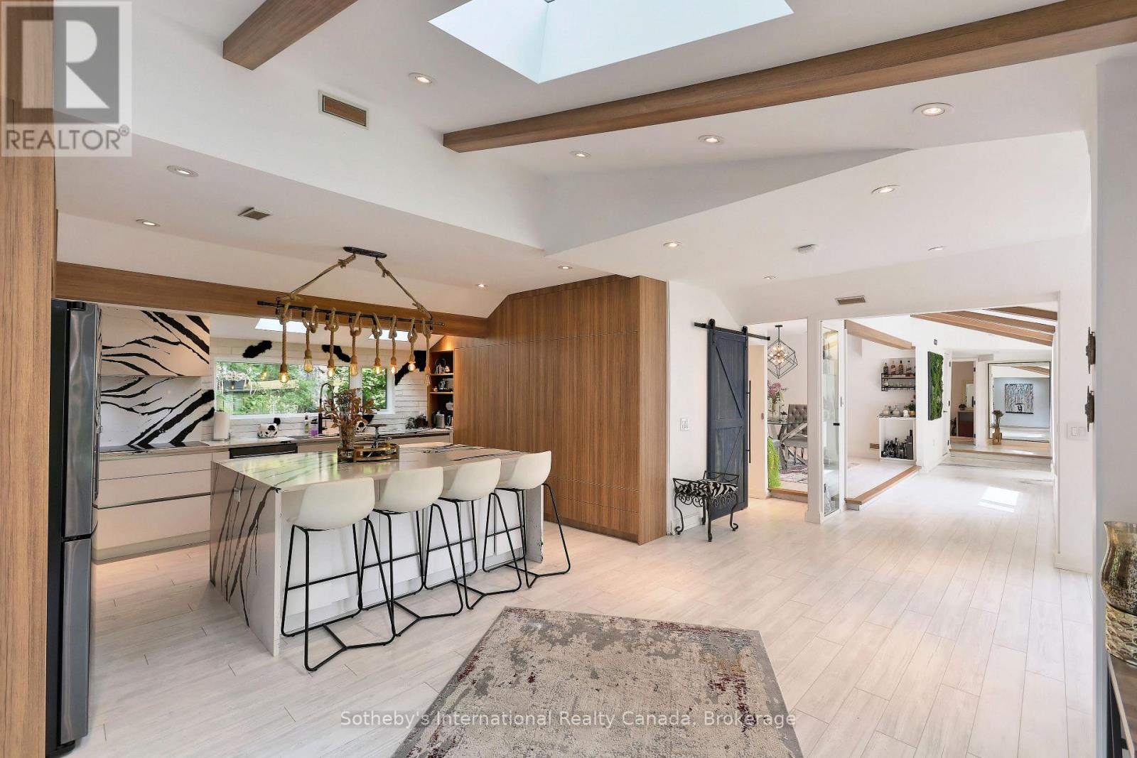 38 HILLTOP BOULEVARD