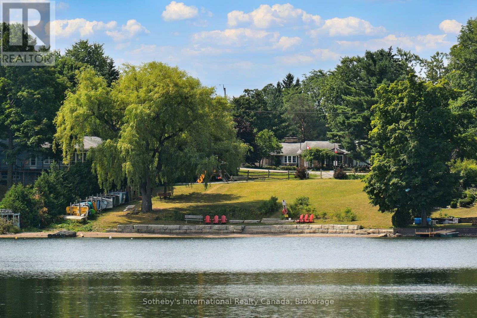 38 HILLTOP BOULEVARD