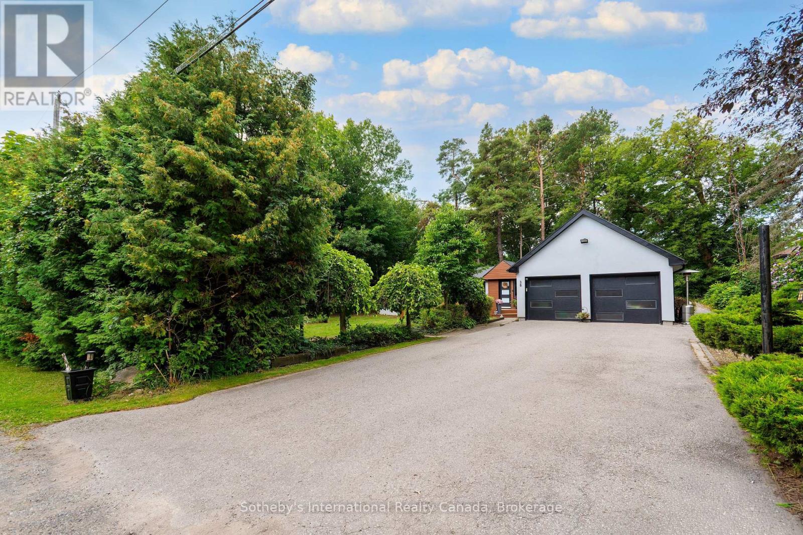 38 HILLTOP BOULEVARD