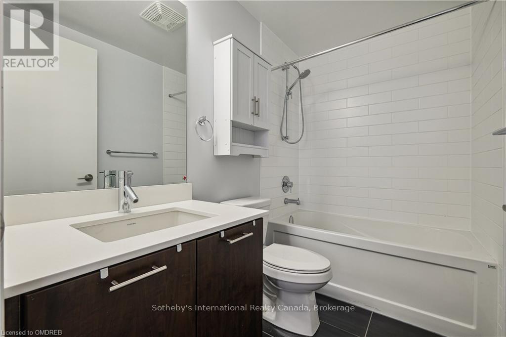 1803 - 2212 LAKE SHORE BOULEVARD W