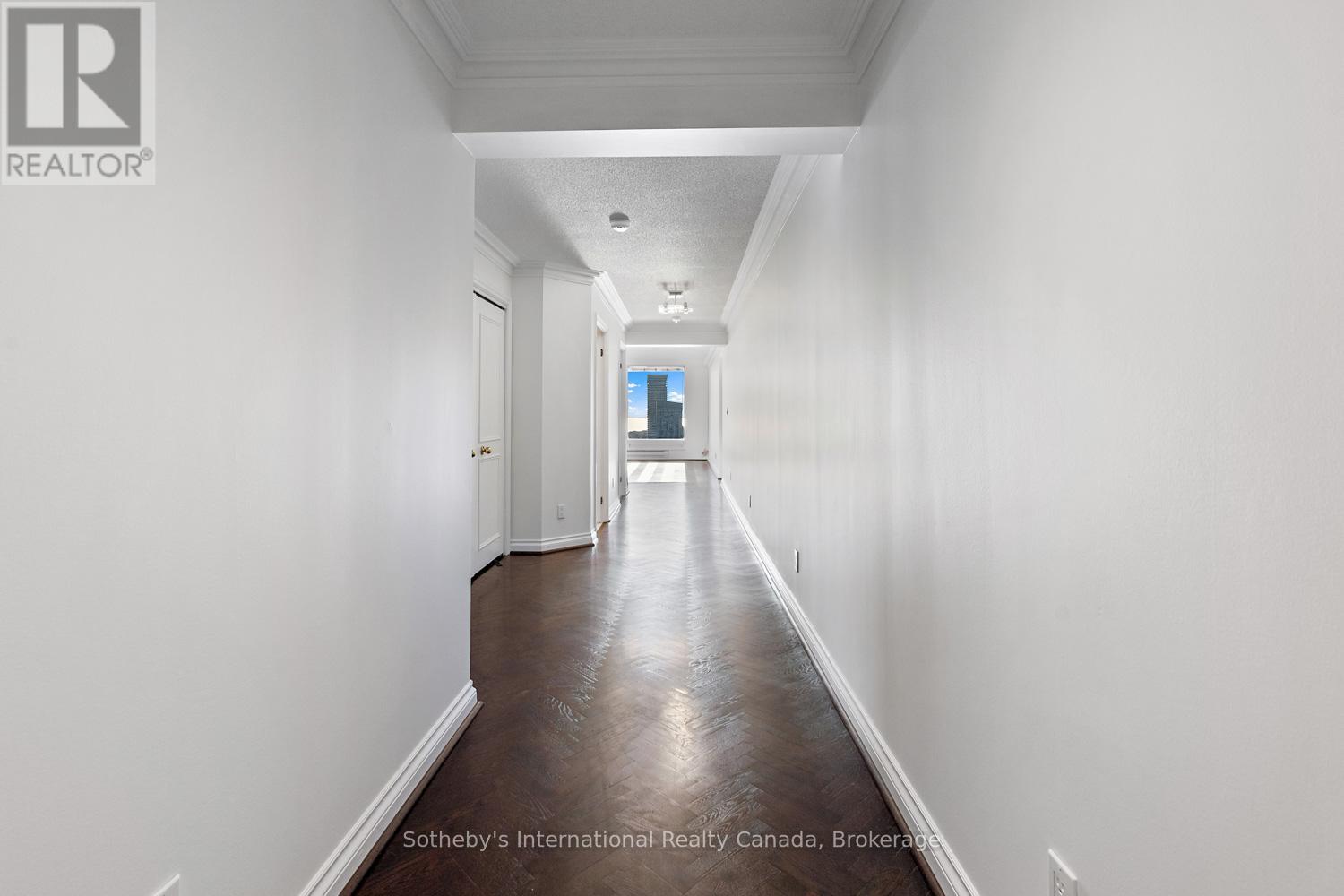 4406 - 1 PALACE PIER COURT