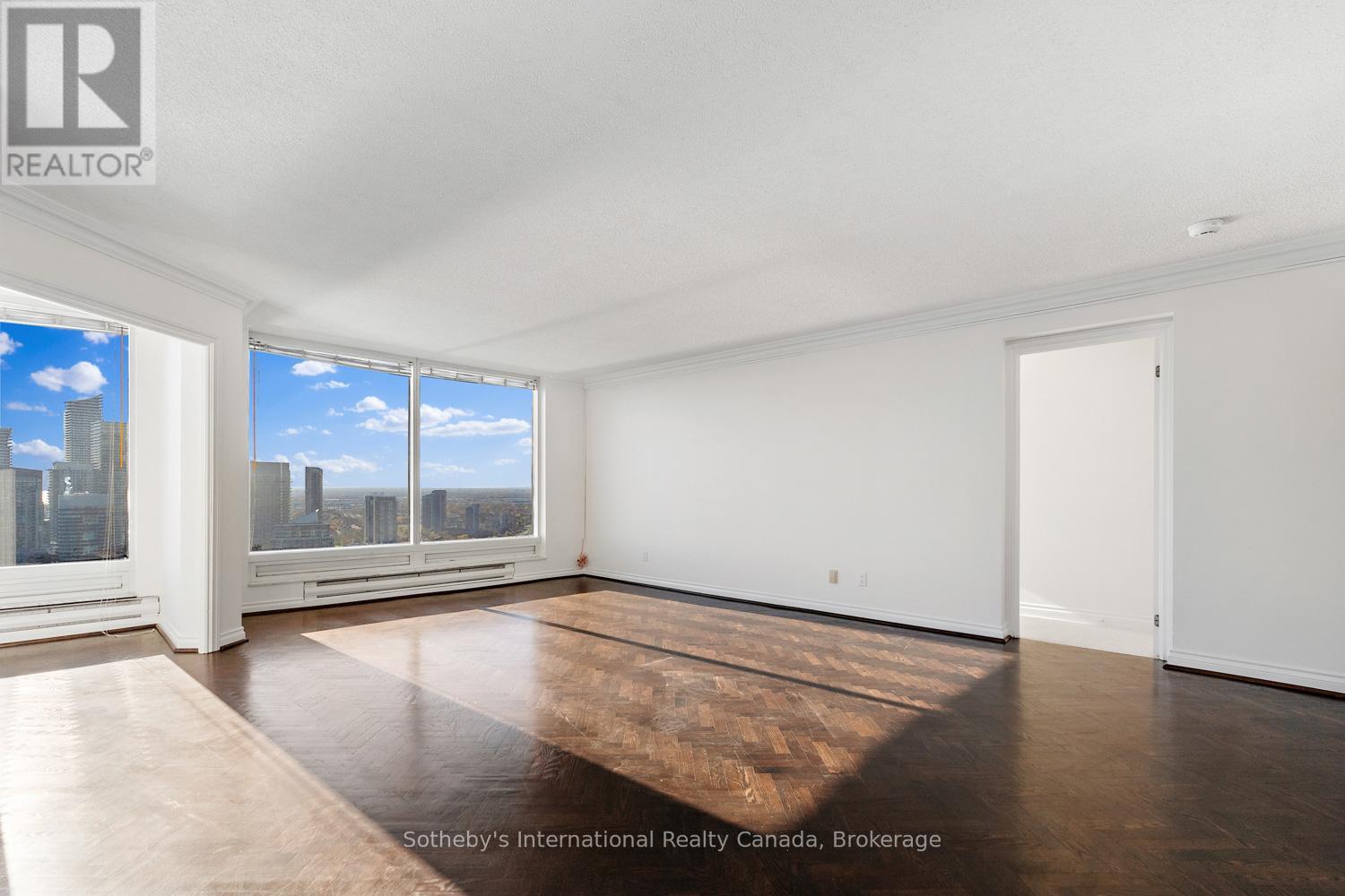 4406 - 1 PALACE PIER COURT