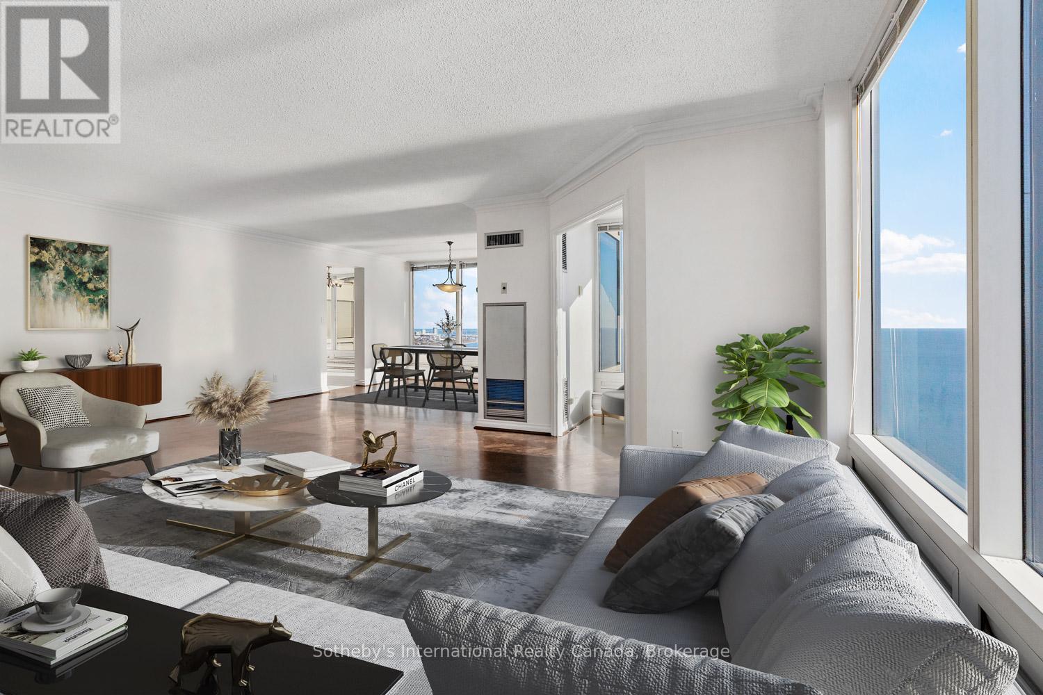 4406 - 1 PALACE PIER COURT