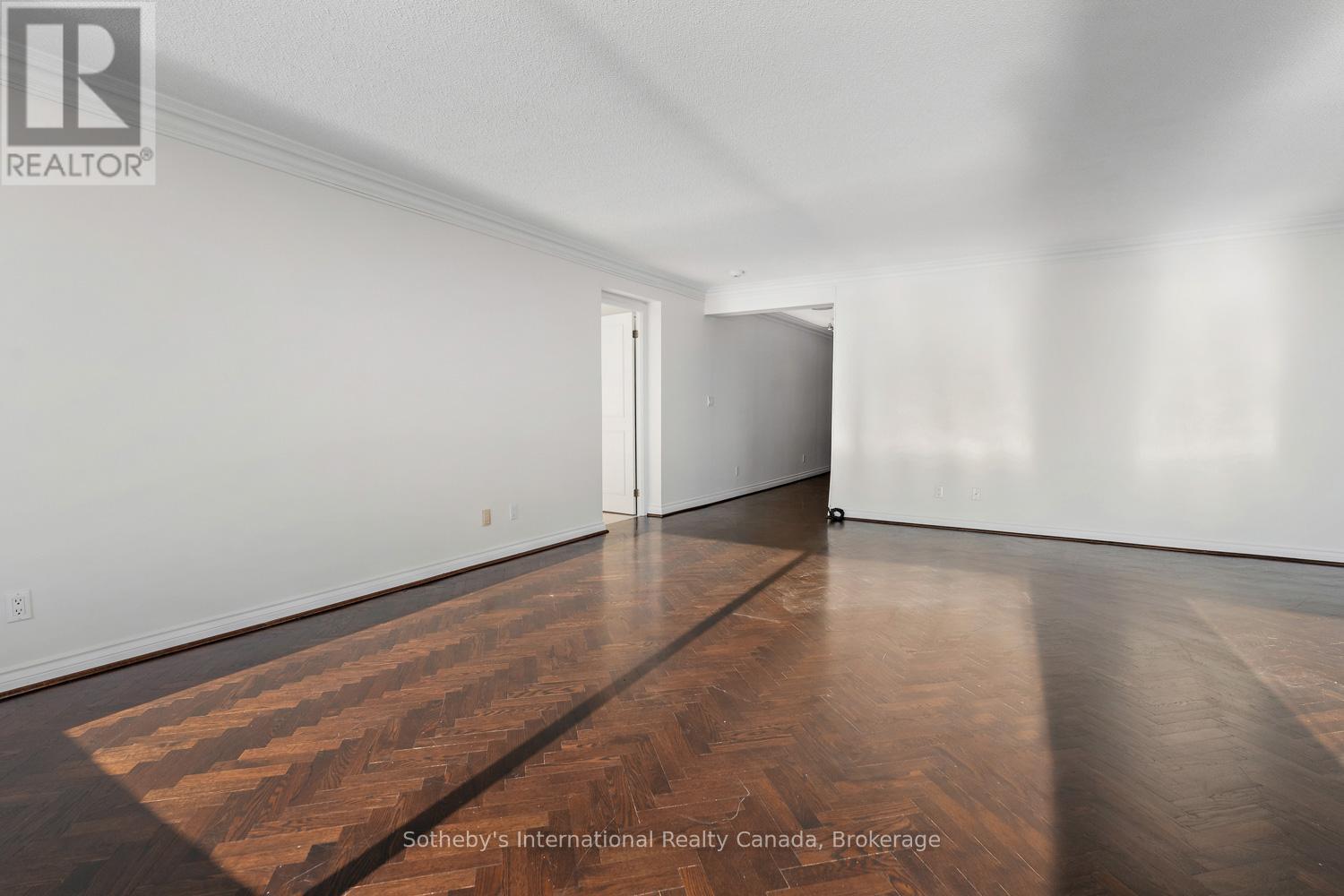 4406 - 1 PALACE PIER COURT