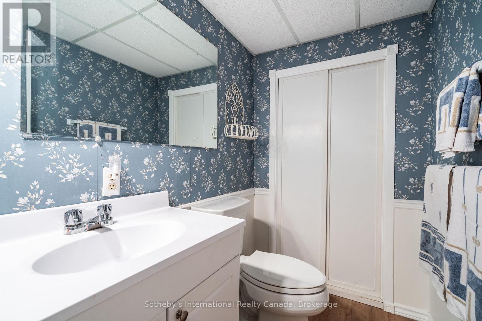 1492 BRIARWOOD CRESCENT