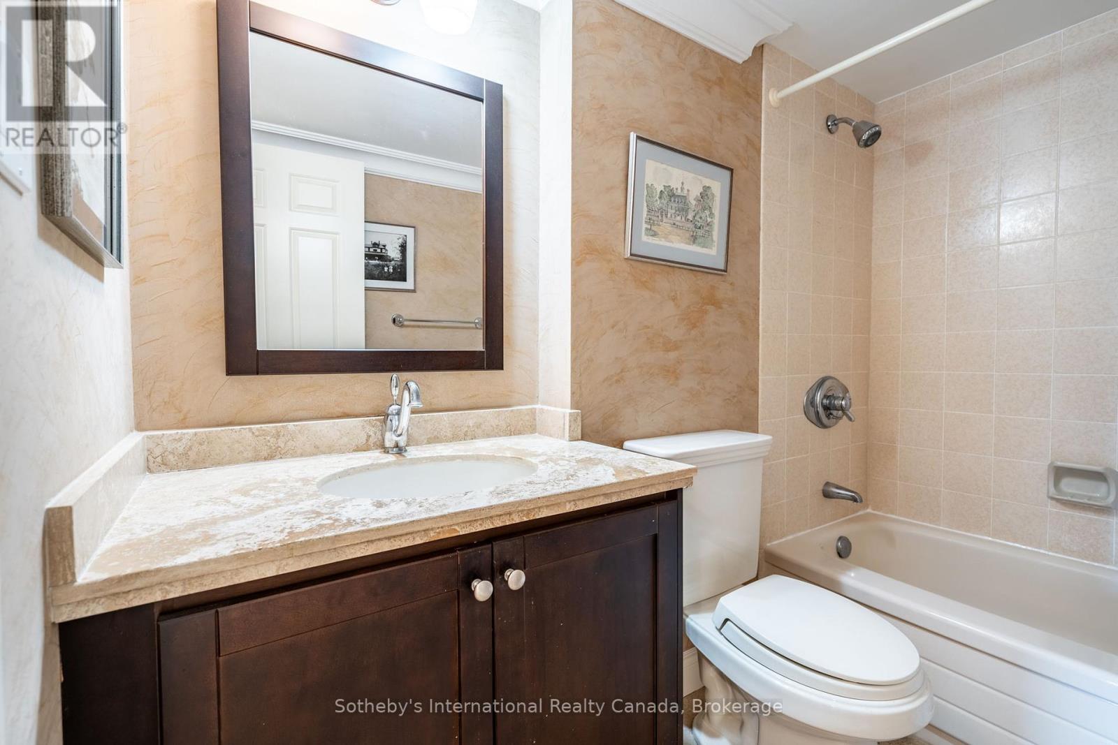 1107 - 2180 MARINE DRIVE