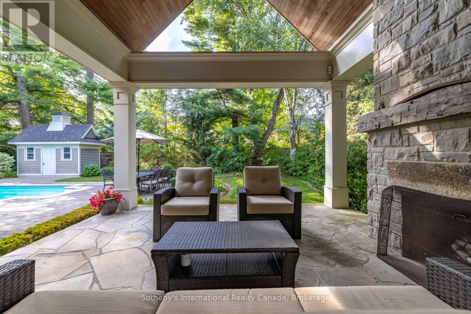 1259 SPRUCELEA DRIVE