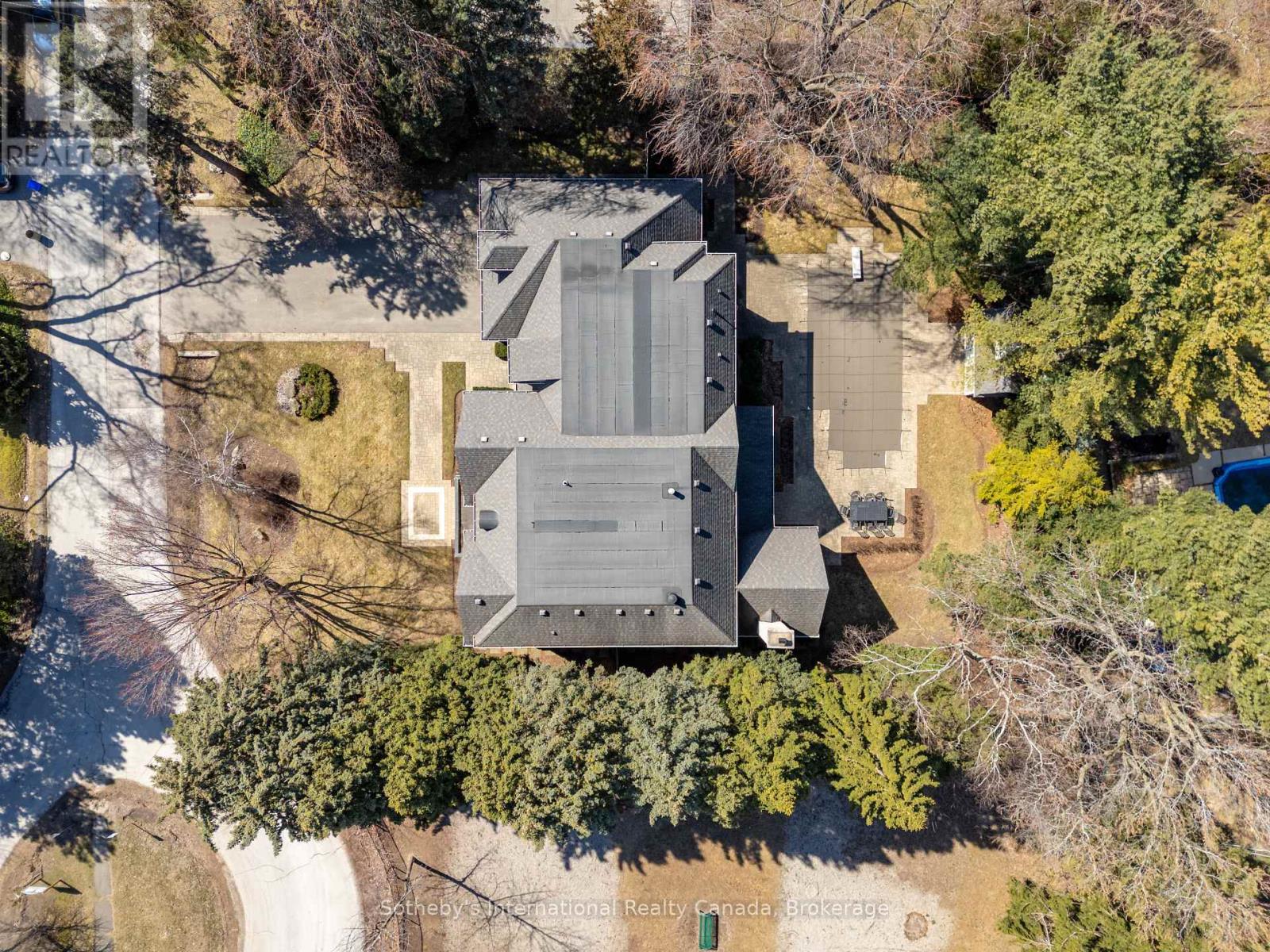 1259 SPRUCELEA DRIVE