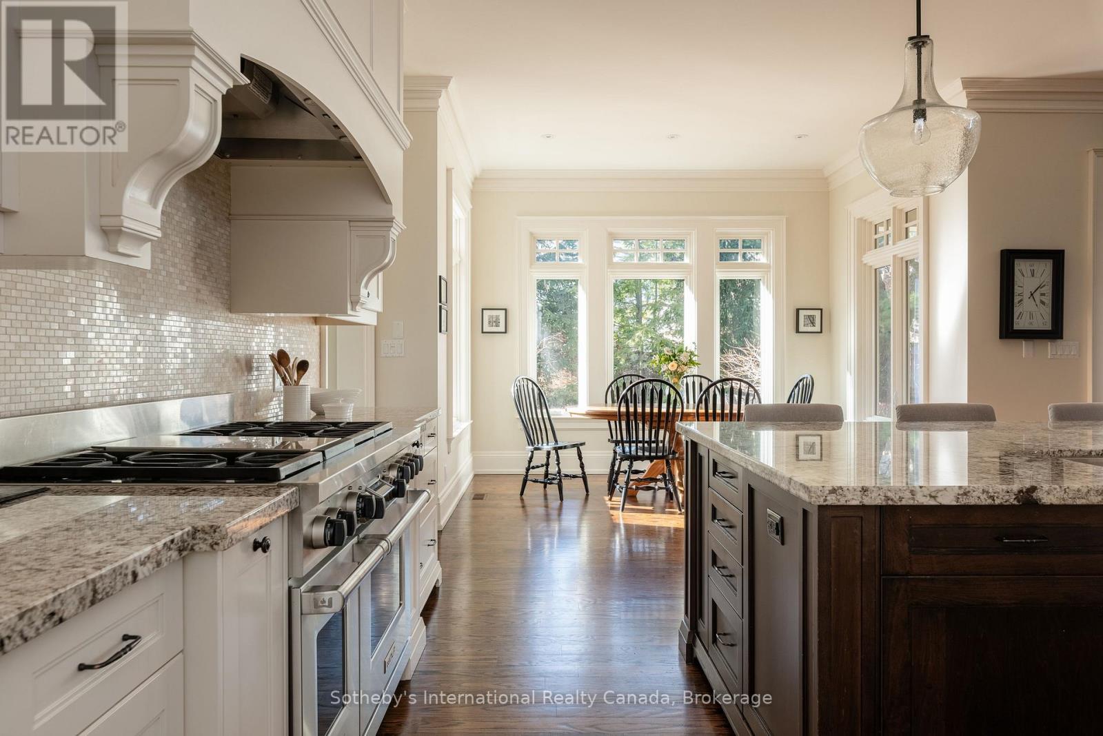 1259 SPRUCELEA DRIVE