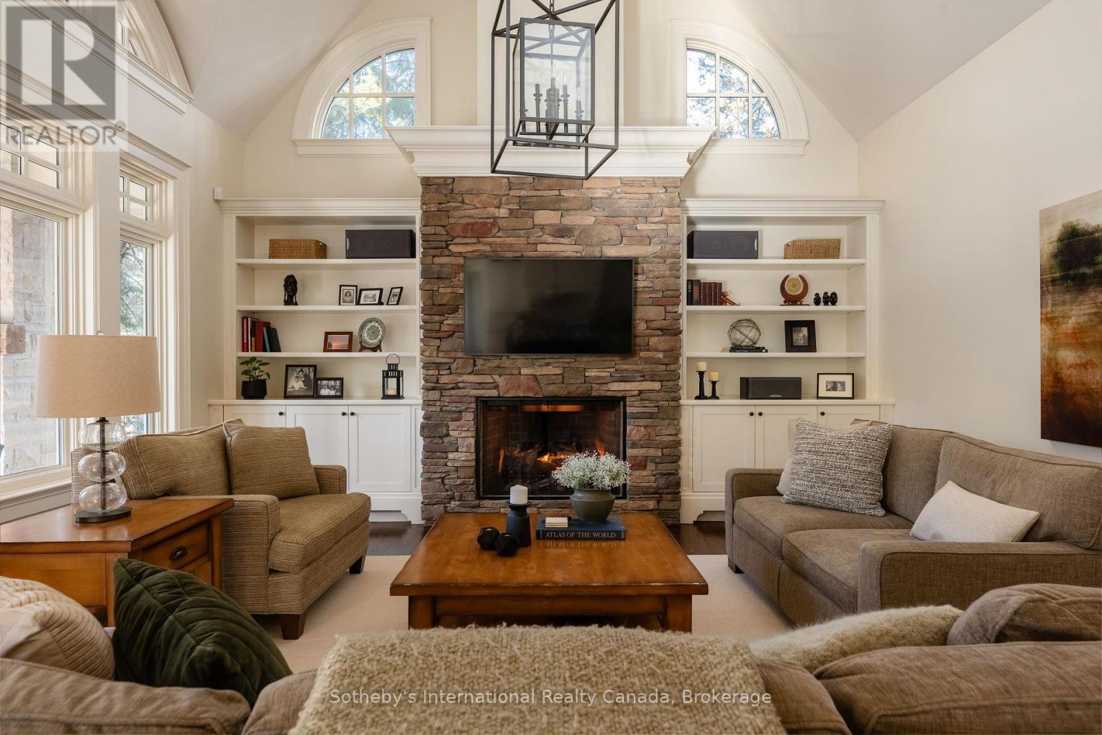 1259 SPRUCELEA DRIVE